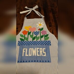 Blue Striped Floral Pocket Apron with Appliqué - FLOWERS Design